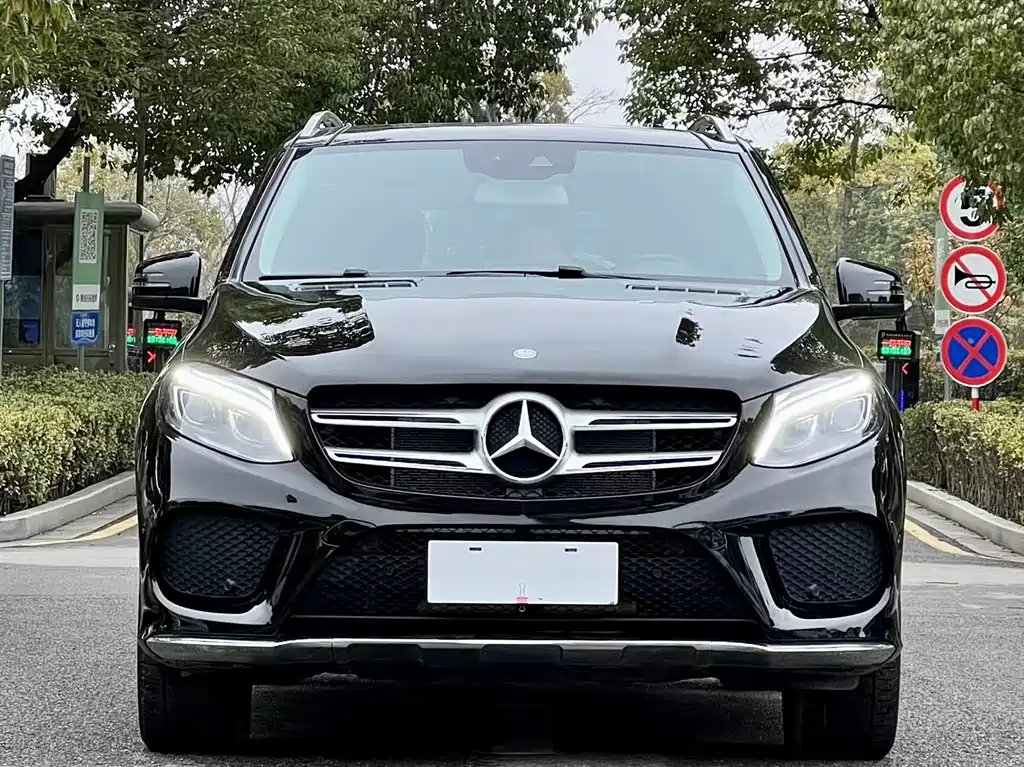 Mercedes-Benz GLE 2017 — фото 2