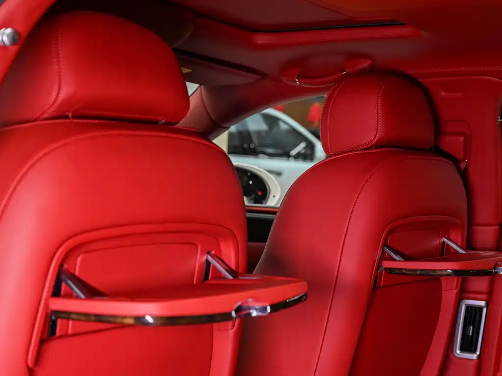 Bentley Flying Spur 2019 — фото 14