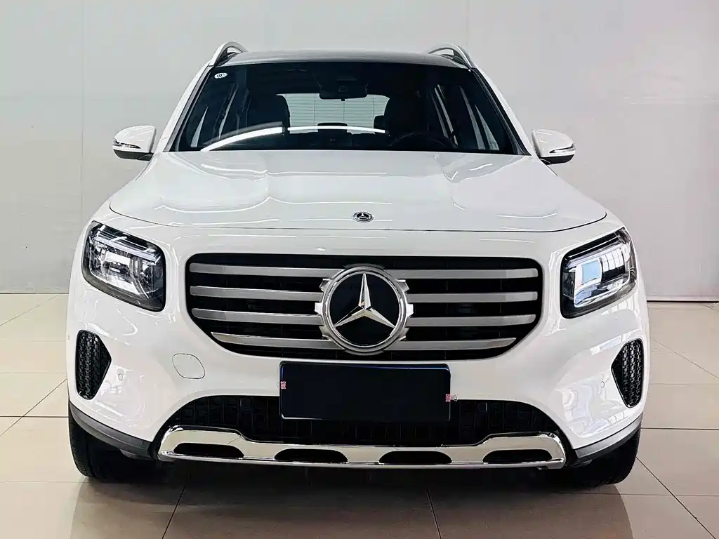 Mercedes-Benz GLB 2024