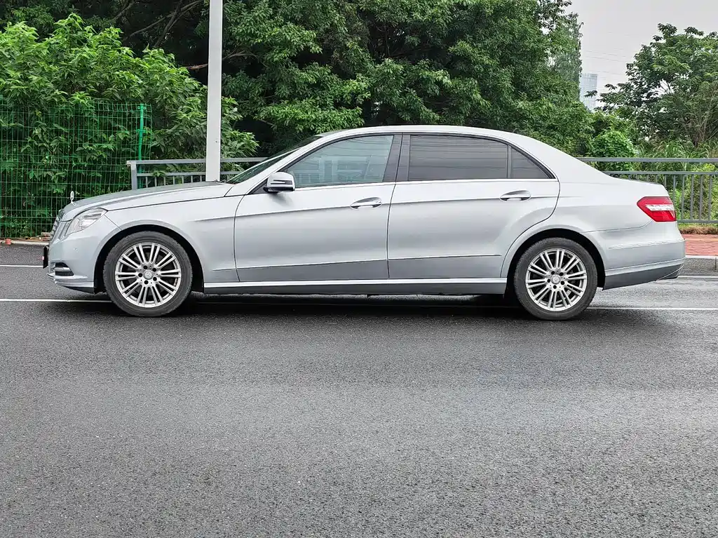 Mercedes-Benz E-Class 2013