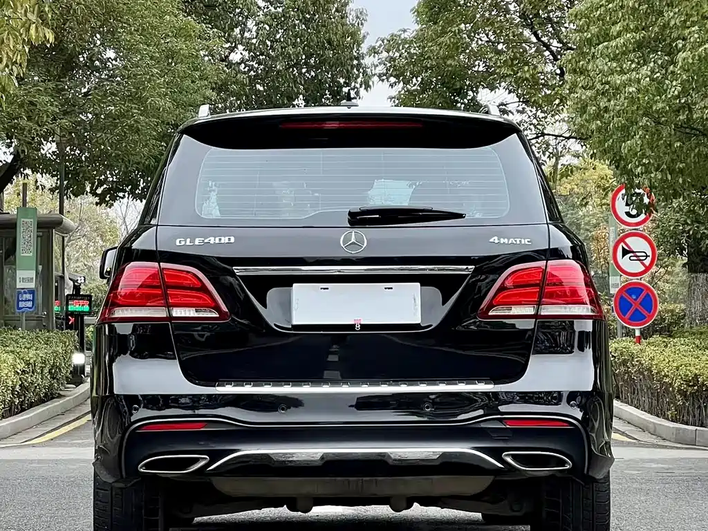 Mercedes-Benz GLE 2017 — фото 5
