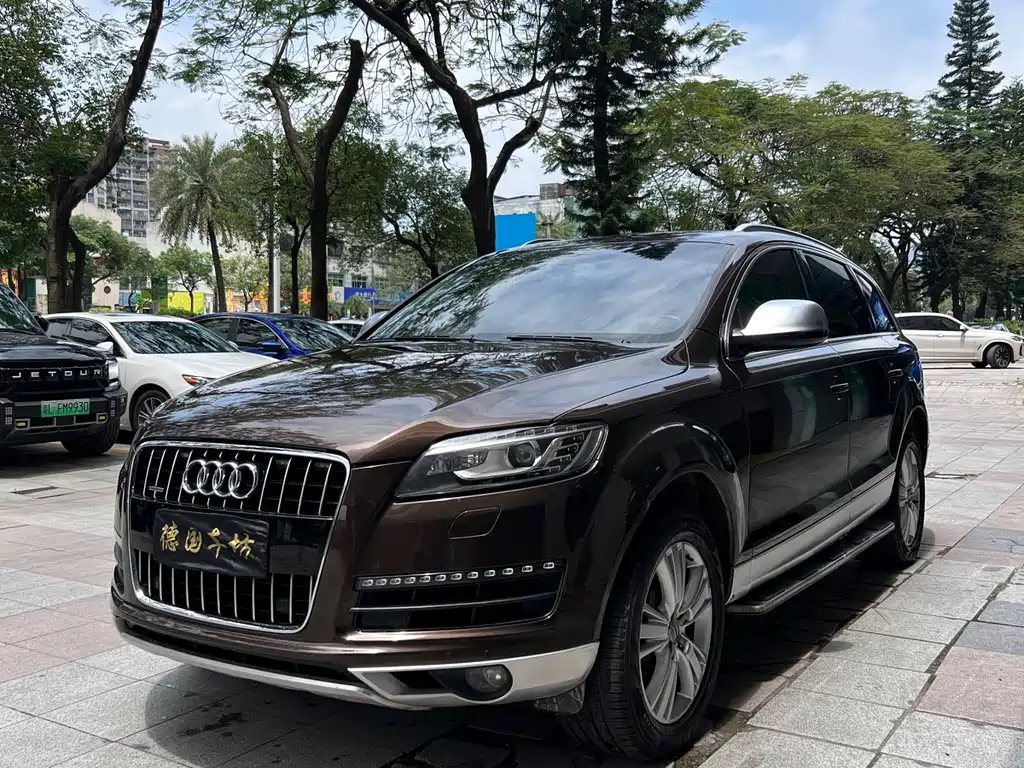 Audi Q7 2015 — фото 1