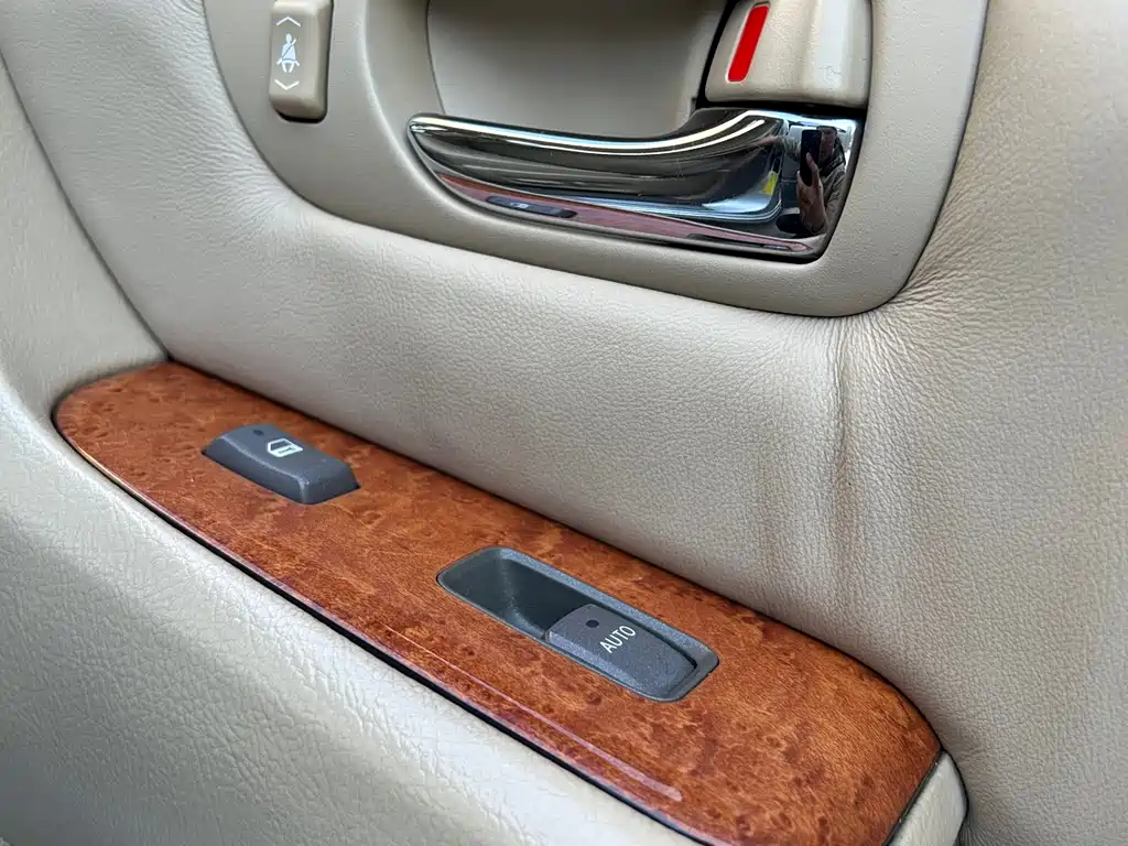 Lexus LS 2005 — фото 18