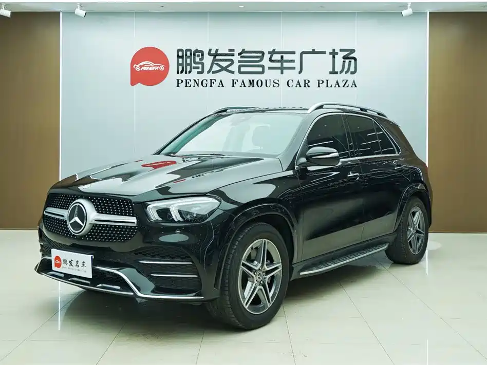 Mercedes-Benz GLE 2023 — фото 1