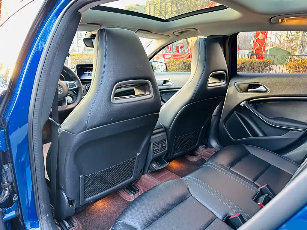 Mercedes-Benz GLA 2019 — фото 17