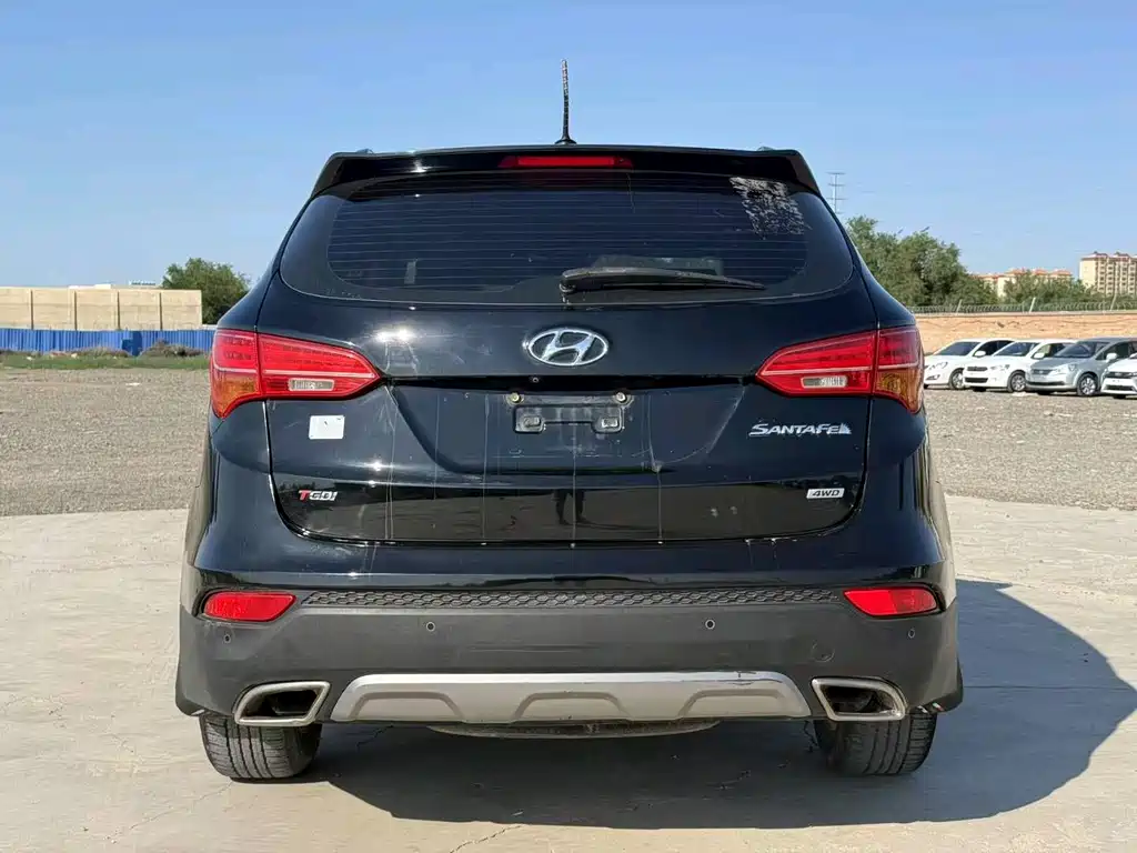 Hyundai Santa Fe 2014 — фото 4
