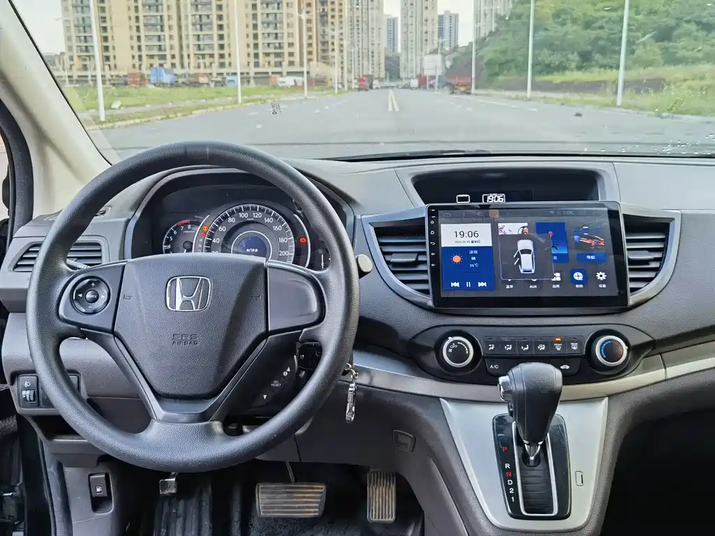 Honda CR-V 2015 — фото 13