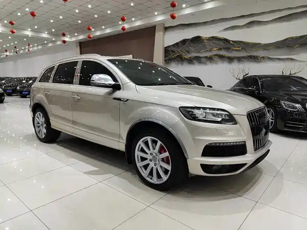 Audi Q7 2012