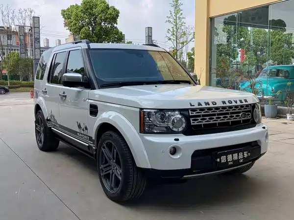 Land Rover Discovery 2012