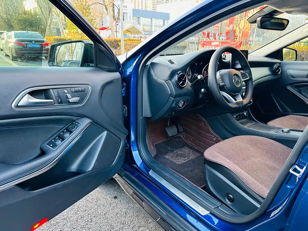 Mercedes-Benz GLA 2019 — фото 8