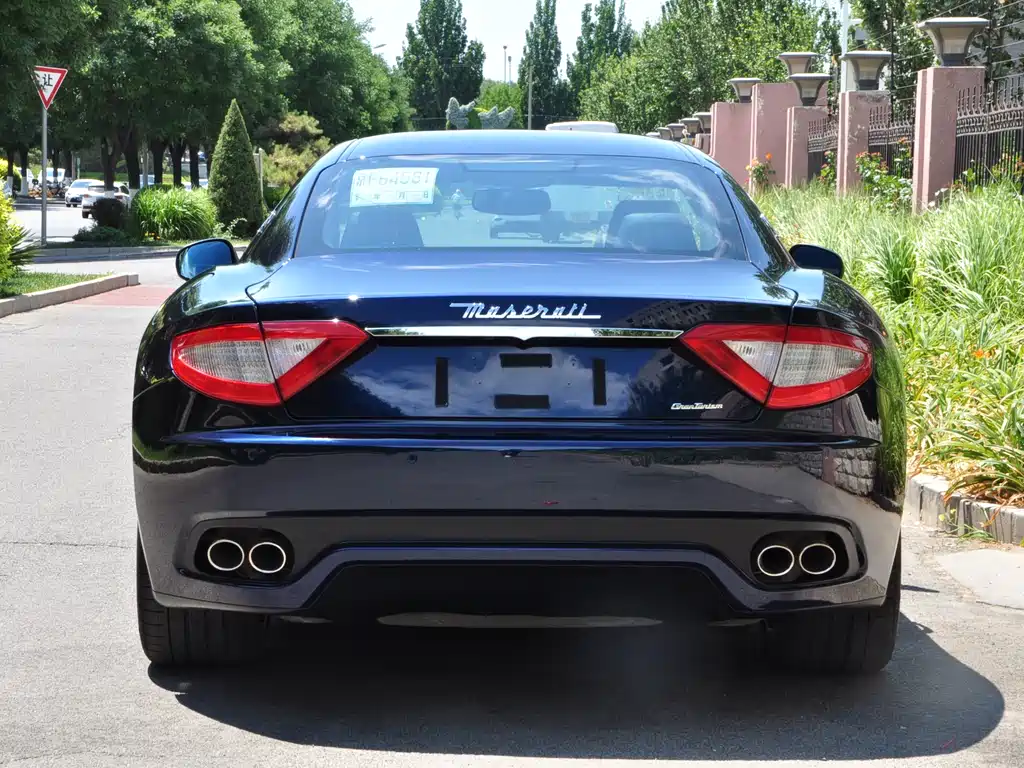 Maserati GranTurismo 2016 — фото 5