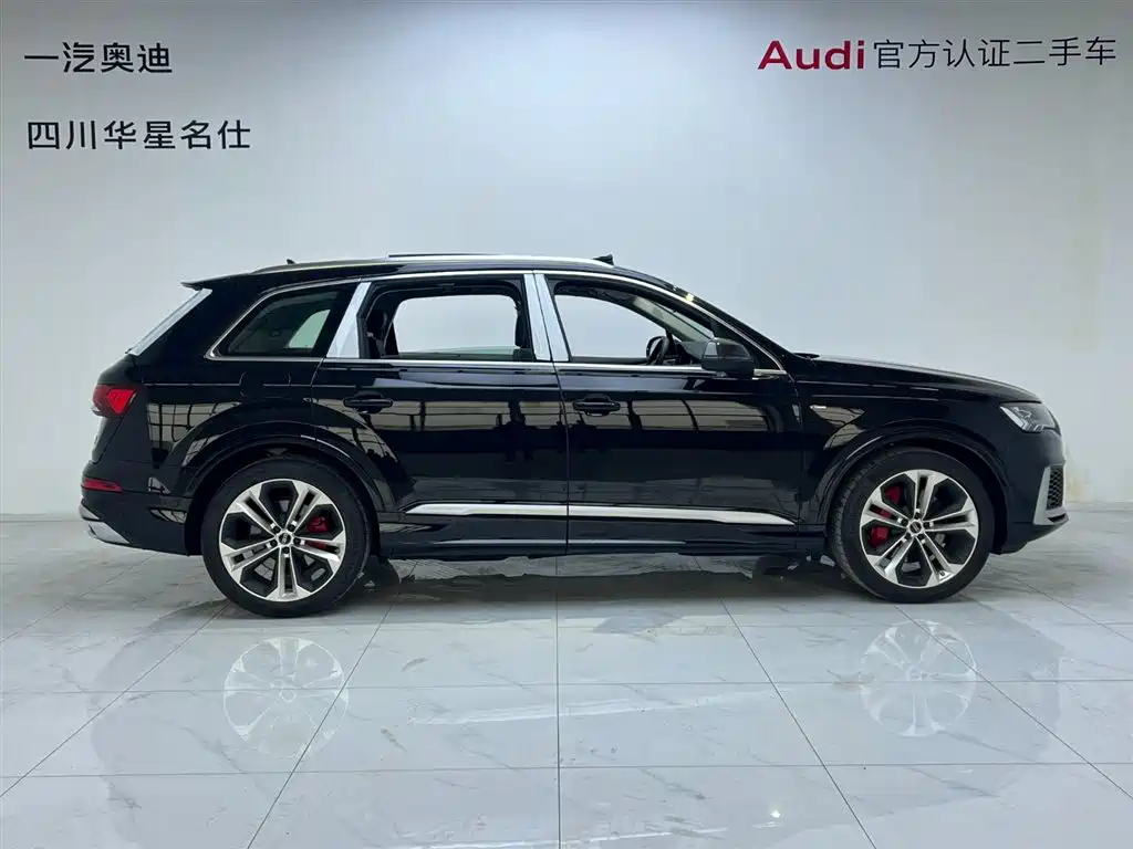 Audi Q7 2024 — фото 3
