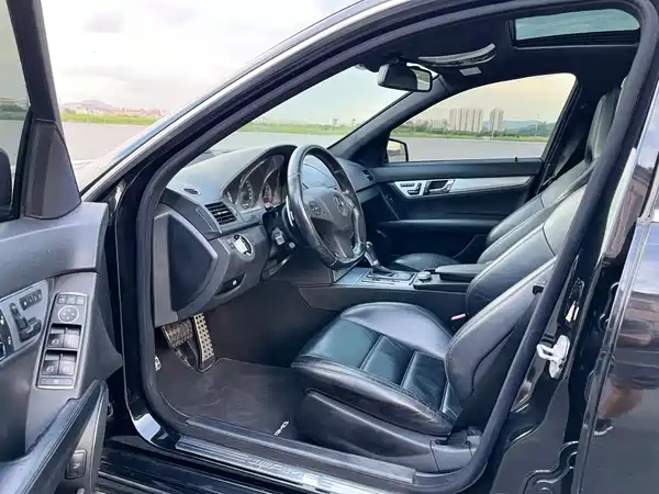 Mercedes-Benz C-Class AMG 2010