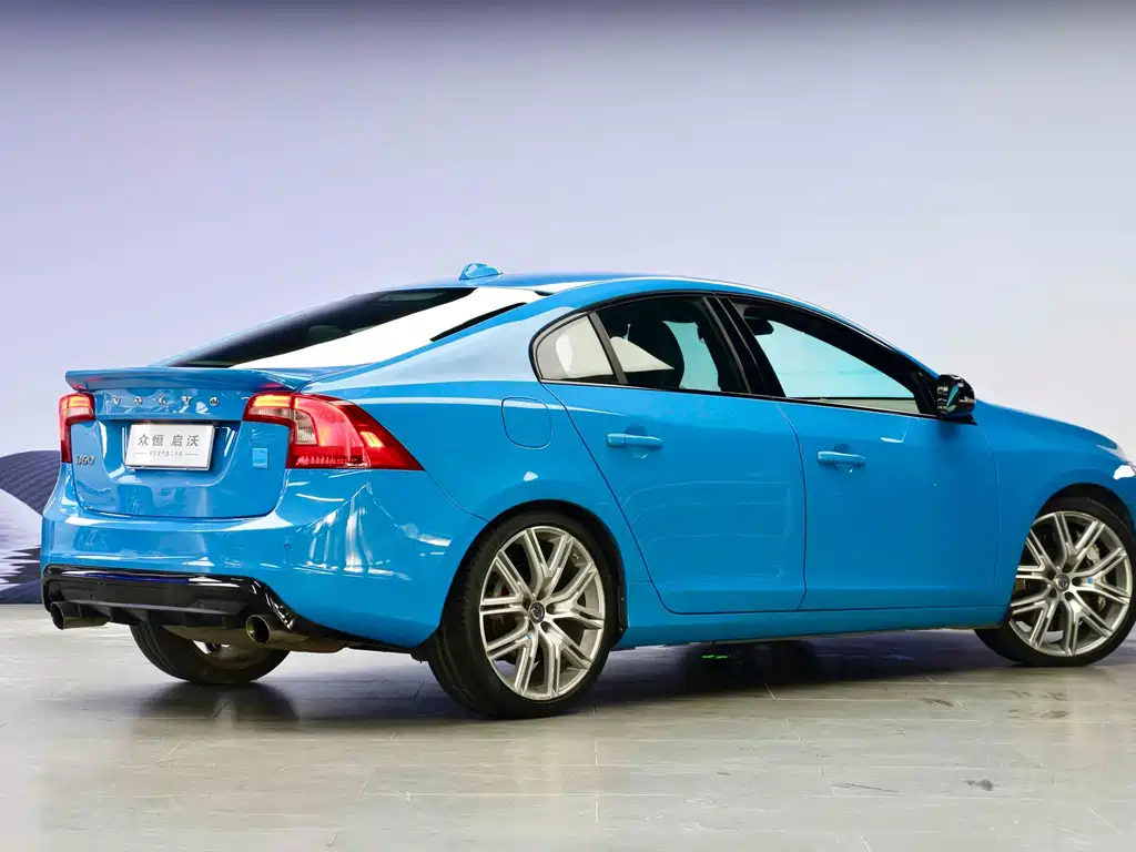 Volvo S60 2017 — фото 4