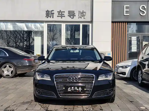 Audi A8 2014