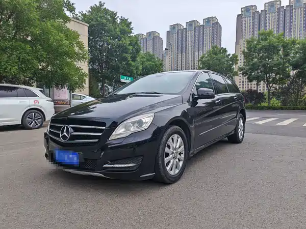 Mercedes-Benz R-Class 2011