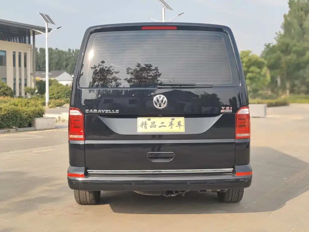 Volkswagen Caravelle 2017 — фото 12