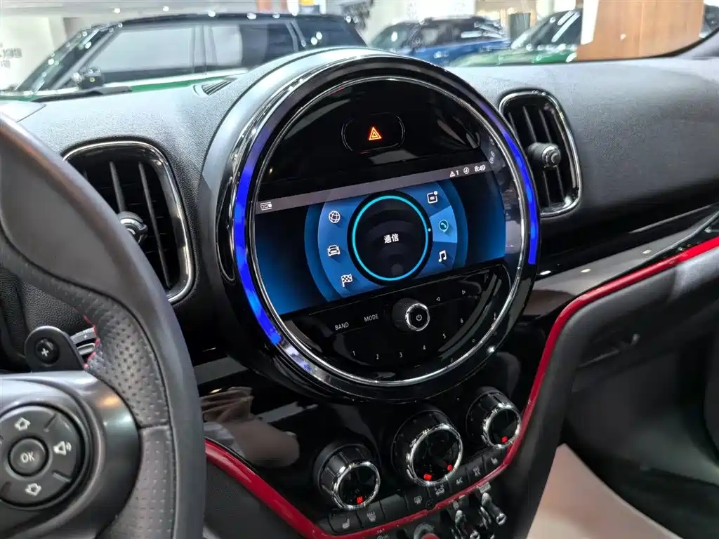 MINI JCW Countryman 2021 — фото 10