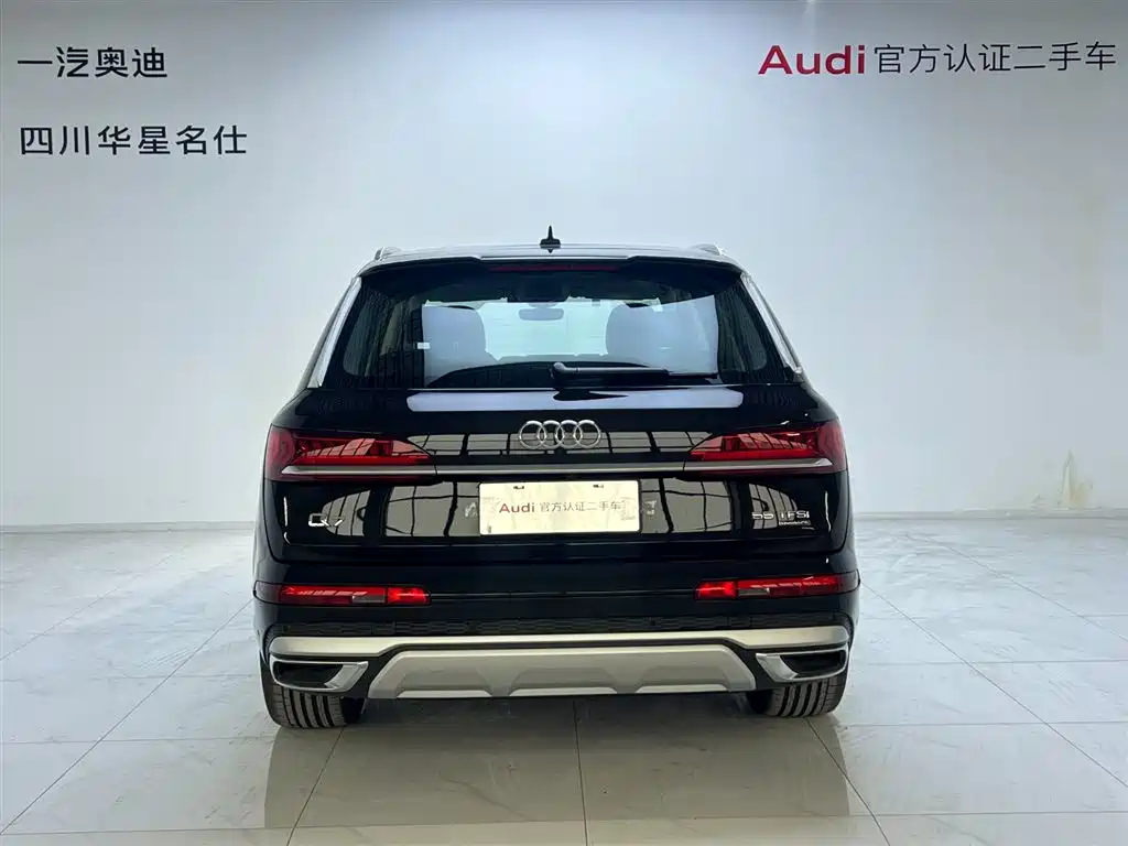 Audi Q7 2024 — фото 5