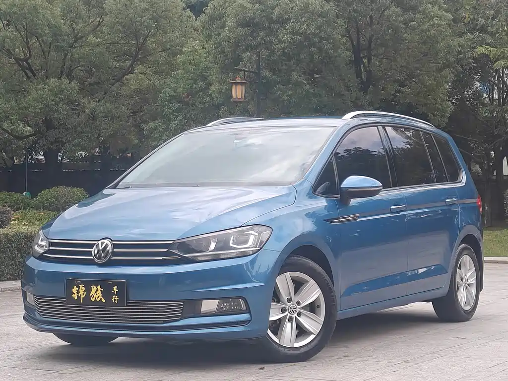Volkswagen Touran 2019 — фото 3
