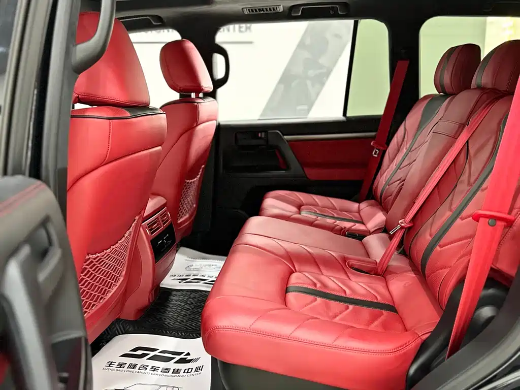 Toyota Land Cruiser 2020 — фото 15