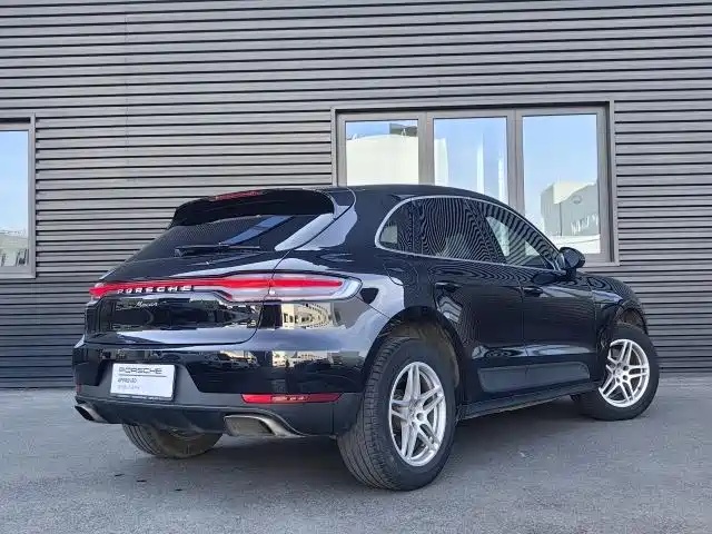 Porsche Macan 2021 — фото 5