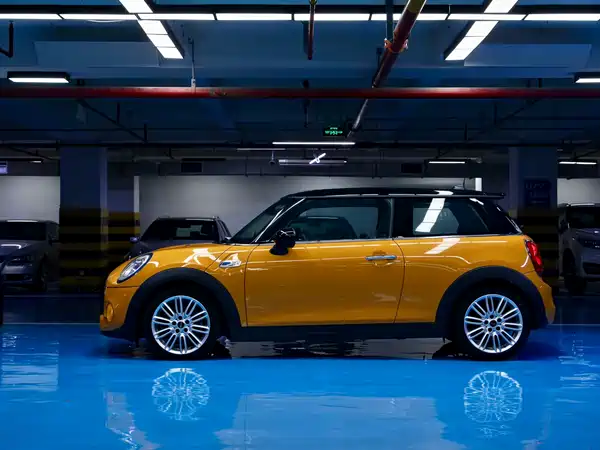 MINI MINI 2014