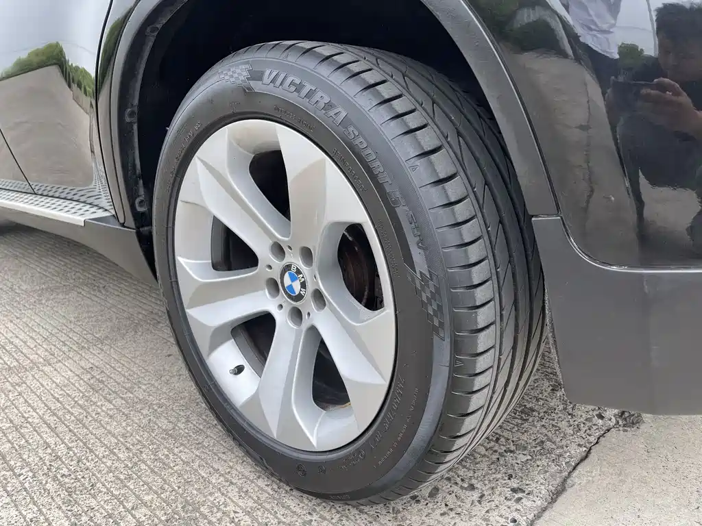 BMW X6 2011 — фото 16