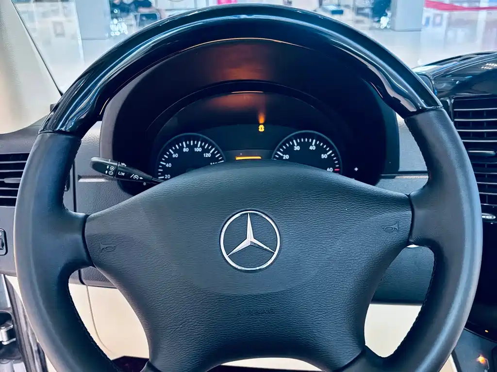 Mercedes-Benz Sprinter 2018 — фото 9