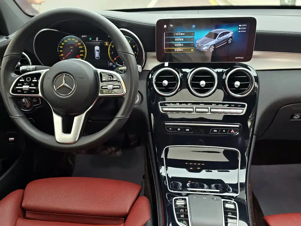 Mercedes-Benz GLC Coupe 2020 — фото 12