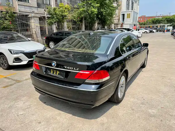 BMW 7 Series 2008
