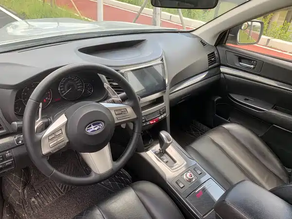 Subaru Legacy 2010