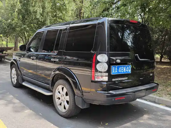 Land Rover Discovery 2015