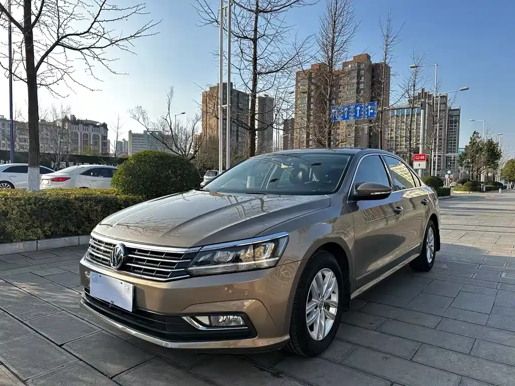 Volkswagen Passat 2016 — фото 3