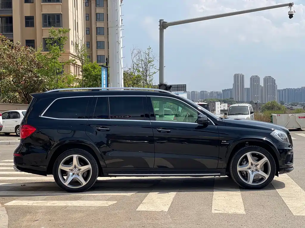 Mercedes-Benz GL-Class AMG 2015 — фото 16