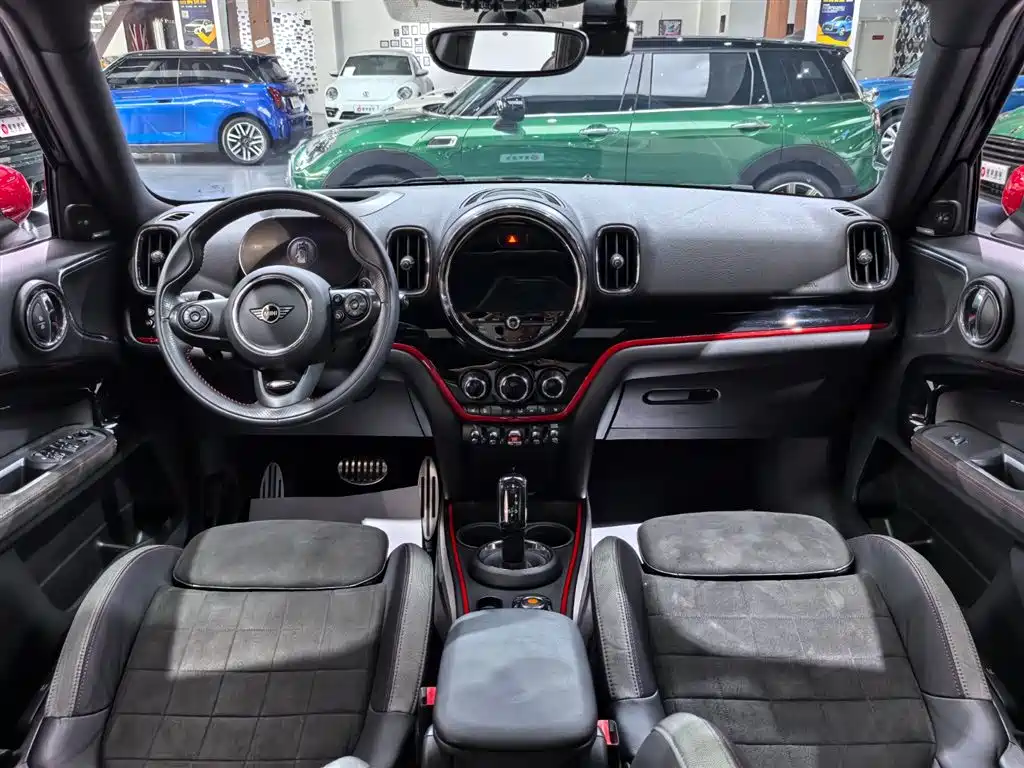 MINI JCW Countryman 2021 — фото 7