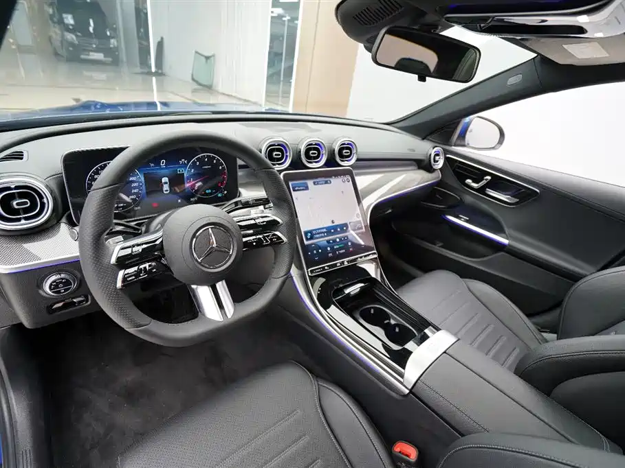 Mercedes-Benz C-Class 2022 — фото 3