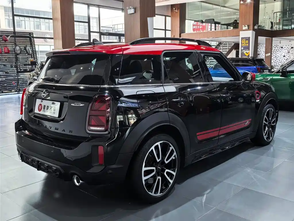 MINI JCW Countryman 2021 — фото 5