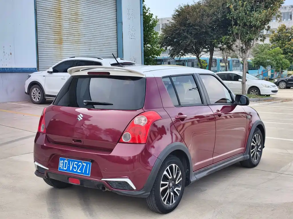 Suzuki Swift 2015 — фото 4
