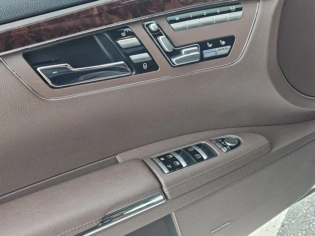Mercedes-Benz S-Class 2013 — фото 16