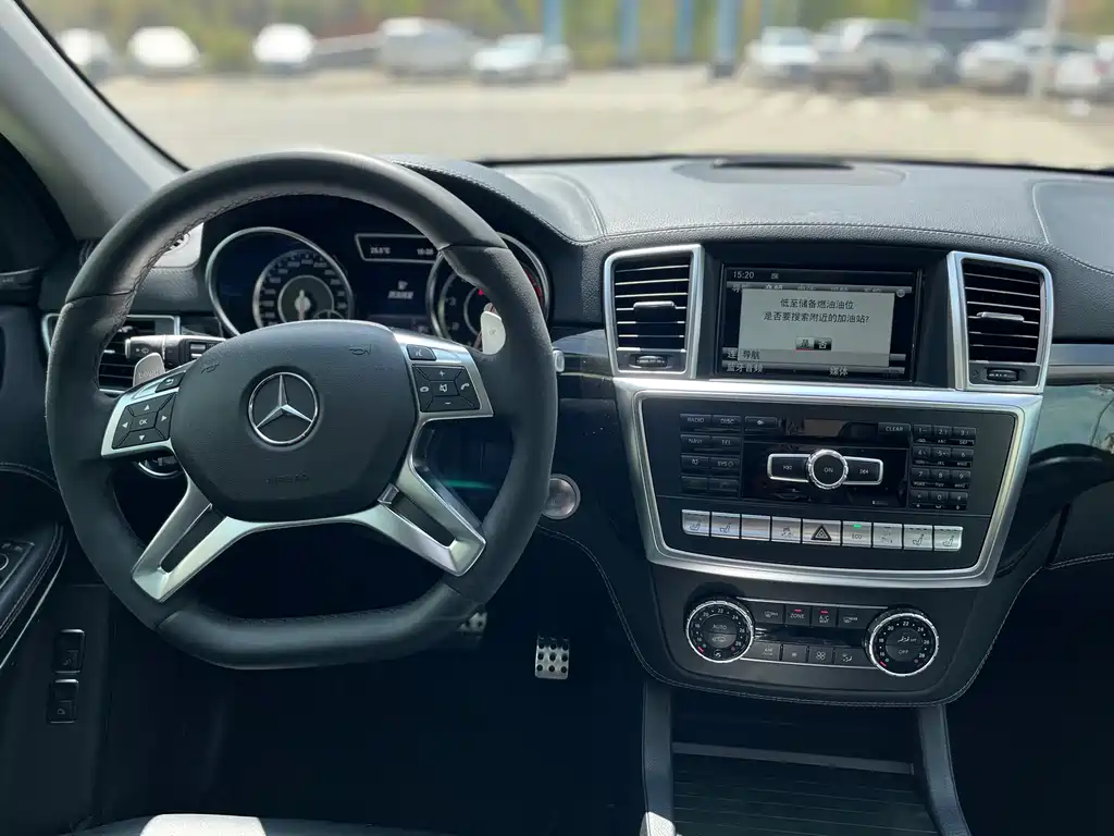 Mercedes-Benz GL-Class AMG 2015 — фото 5