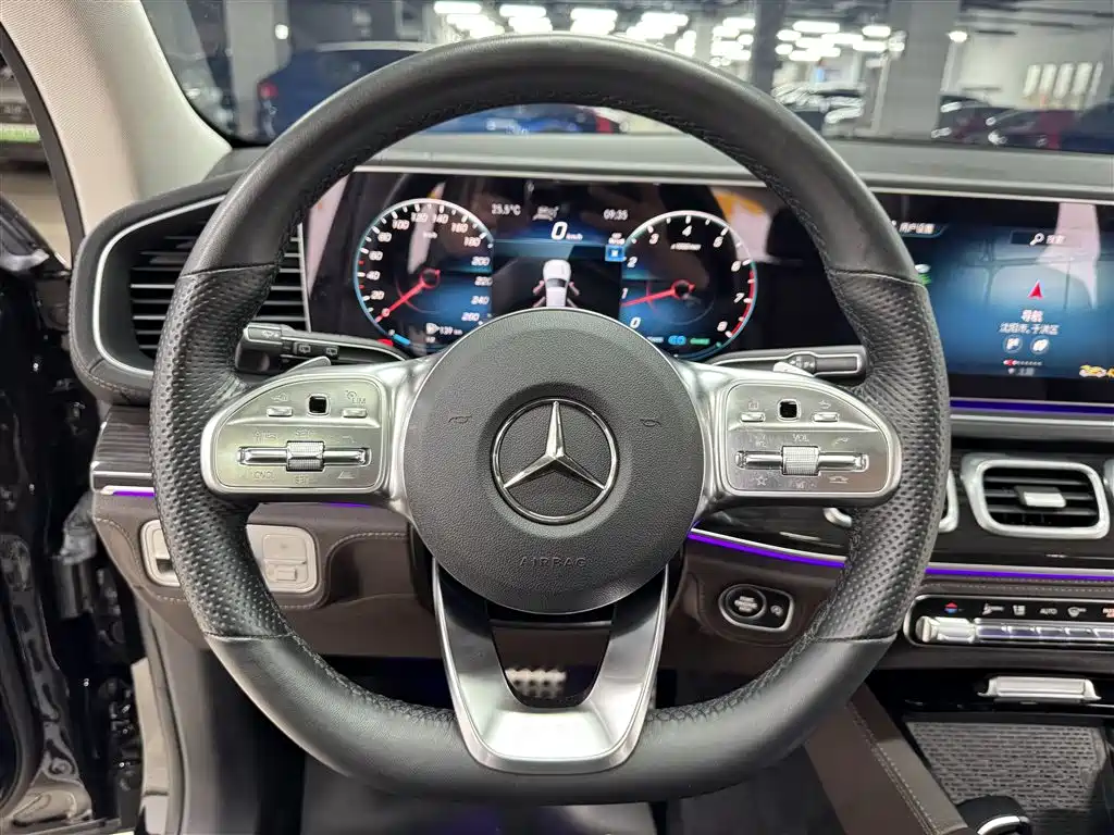 Mercedes-Benz GLS 2023 — фото 9