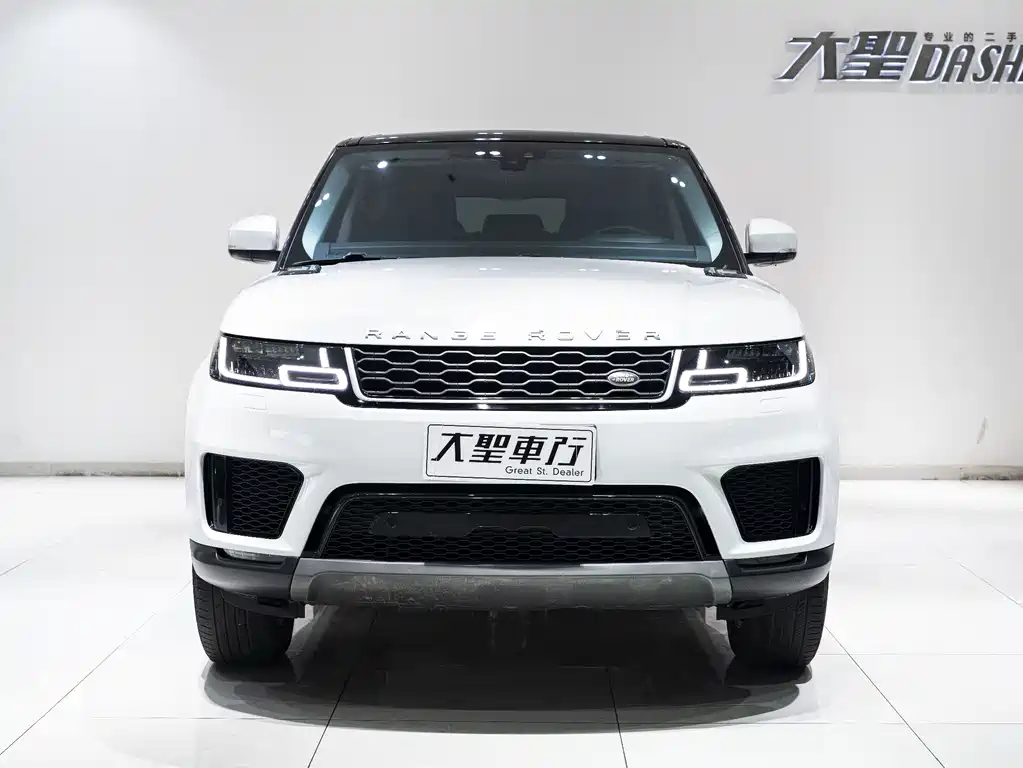 Land Rover Sport 2020 — фото 2