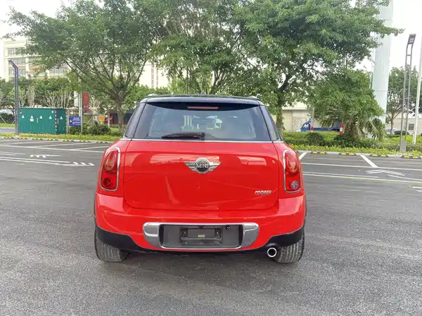 MINI Countryman 2011
