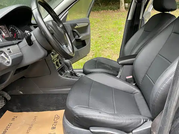 Volkswagen Lavida 2013