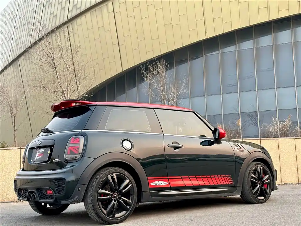 MINI JCW 2018 — фото 6