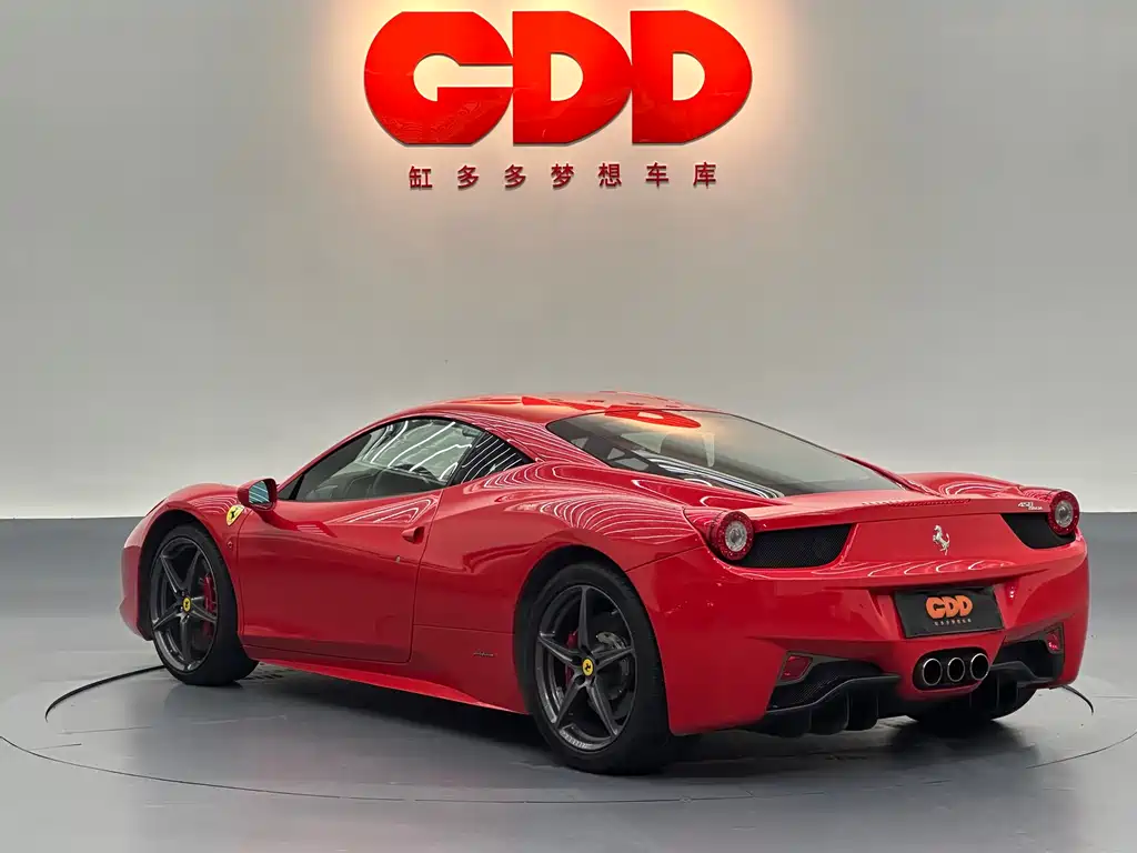 Ferrari 458 2015 — фото 8