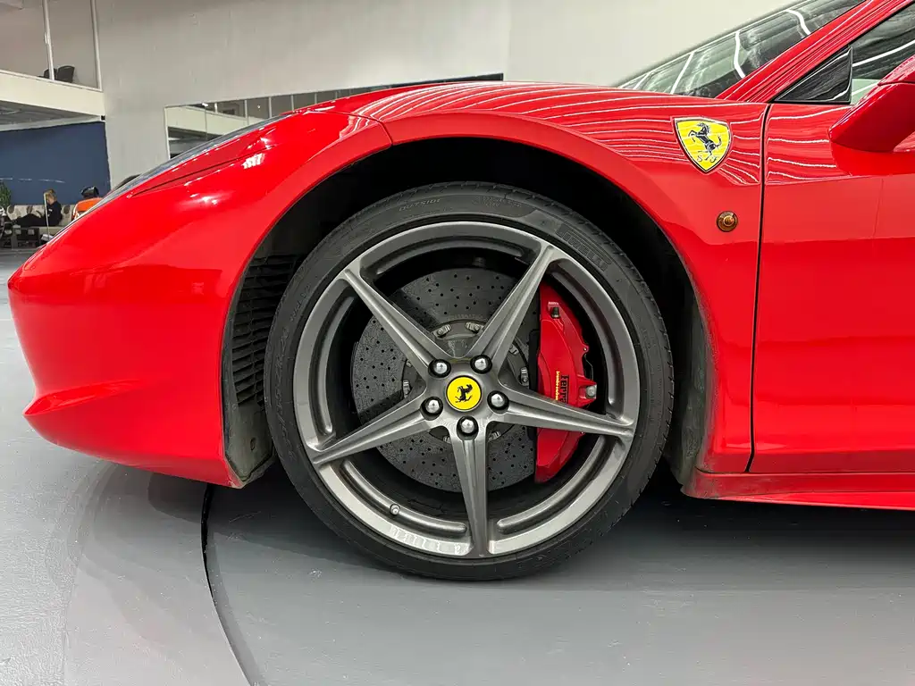 Ferrari 458 2015 — фото 12