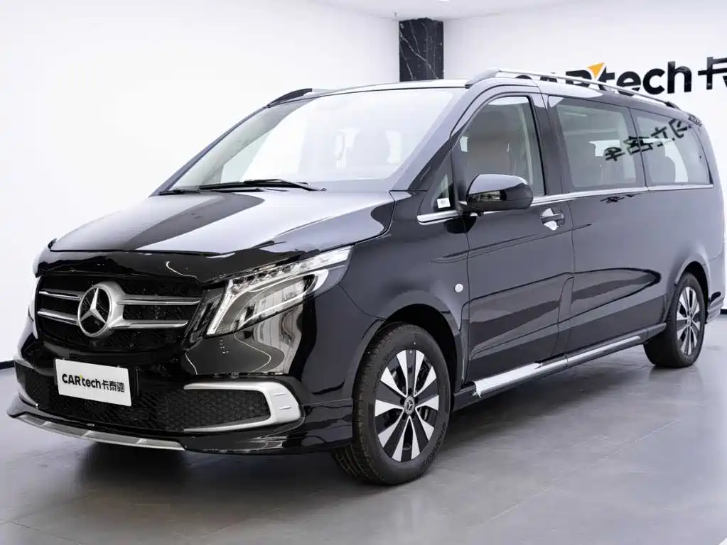 Mercedes-Benz Vito 2024 — фото 1