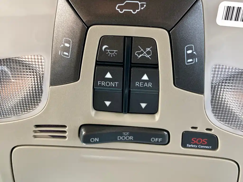 Toyota Sienna 2019 — фото 18